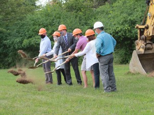 Syracuse Zoo FOTZ RGZ AHC Ground breaking Ceremony